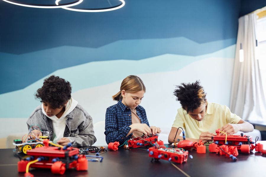 Engineering team working together in a hardware lab